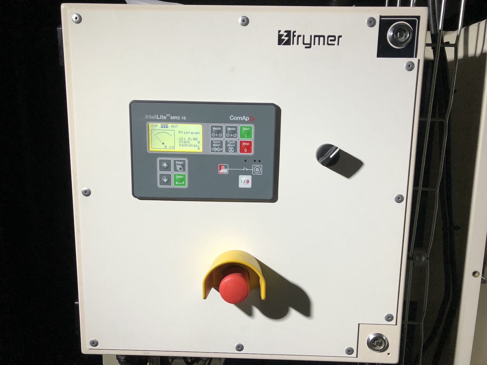 Řídicí panel a monitoring technologie